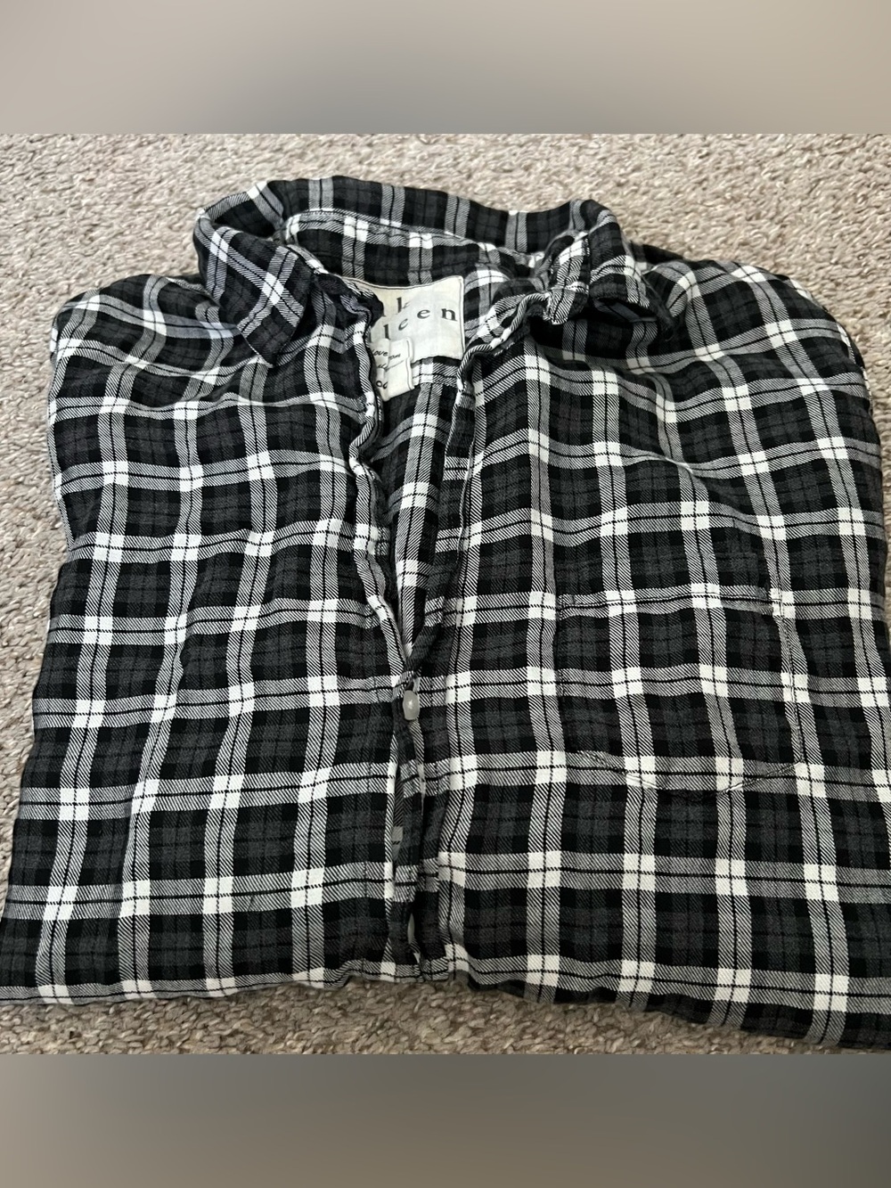 Frank & Eileen Black and White Plaid Button-Down Shirt Size Medium